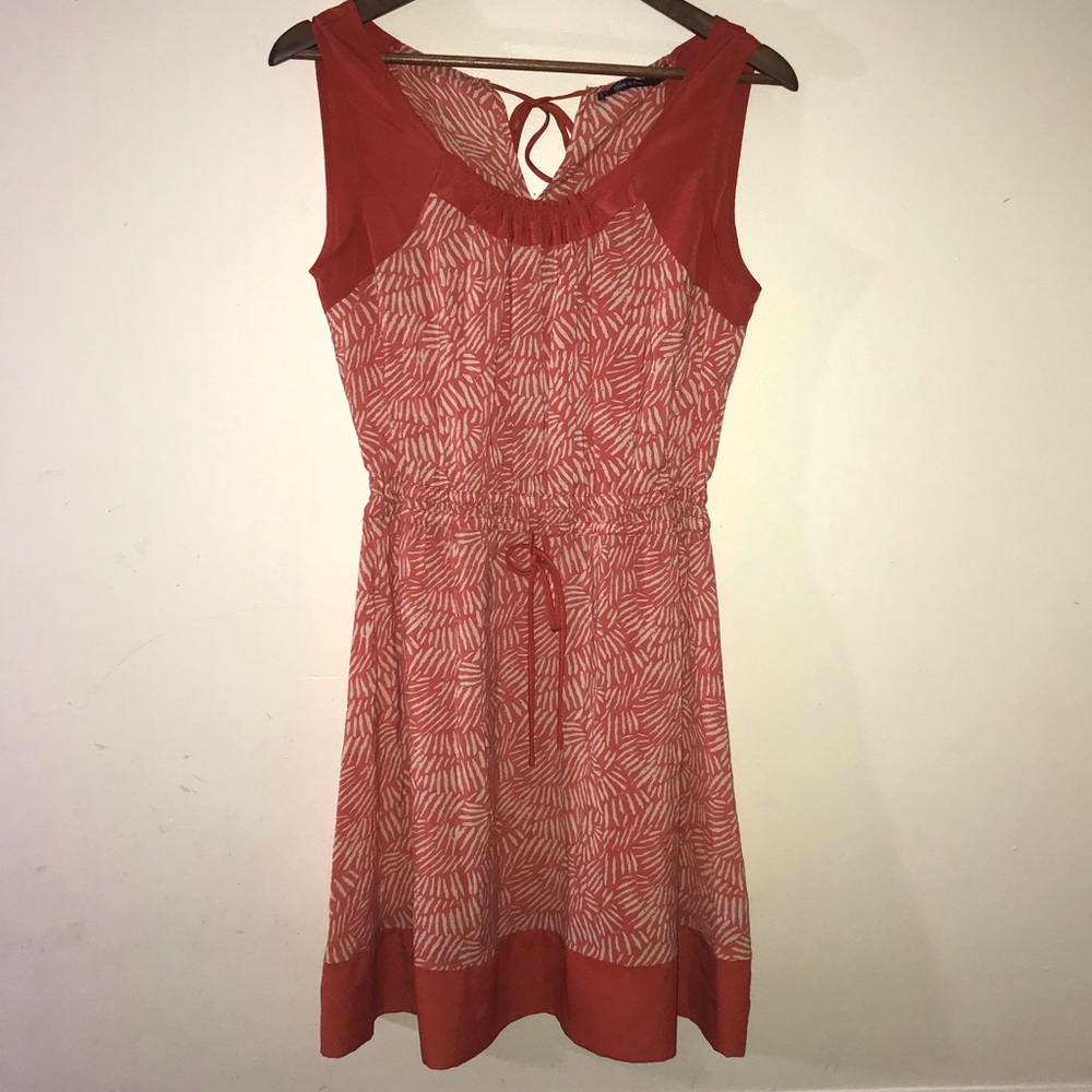 Doe & Rae Cinched-Waist Sleeveless Dress - Size M